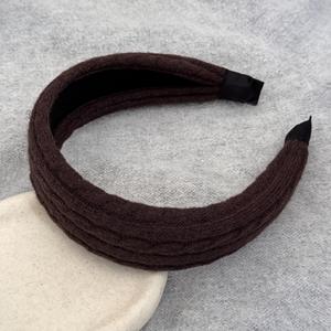 Bandeau tricoté automne/hiver de 14 cm de large avec élégante décoration capillaire compressée – Style fête, usage quotidien - Product Image 5