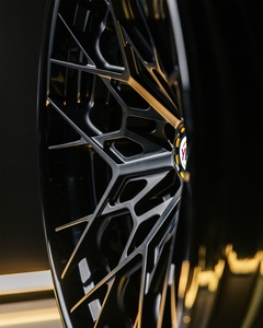 جنوط YRO مصنوعة من قطعتين مطروقة، مقاس 18-24 بوصة، 5x112 5x114.3 5x120 5x130، جنوط ألومنيوم مطروقة سوداء لسيارات M3 G80 M4 C8 GT-R - Product Image 2