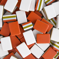 Juego de Mahjong Acrílico Portátil de Lujo Moderno Americano al por Mayor con Soporte, Fichas de Juego para Entretenimiento, Regalos y Marca Privada