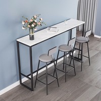 Tabouret de bar moderne et robuste en métal avec coussin en velours pour restaurant et café
