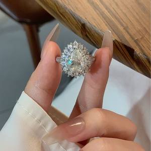 S925 argent 4 <span class=keywords><strong>carats</strong></span> 8*12 goutte d'eau poire forme Moissanite anneau accessible luxe transfrontalier européen américain Offre Spéciale - Product Image 2