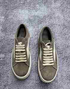 Zapatos Deportivos para Caminar con Diseño Retro, Amortiguación, Antideslizantes, Parte Superior de Gamuza, Suela Gruesa, de Alta Calidad y Lujo - Product Image 2