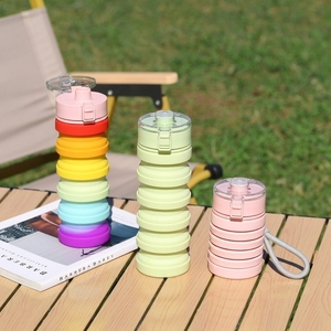 ขวดน้ำซิลิโคนพับได้ OEM/ODM ขนาด 500 มล. ดีไซน์ฝาเปิดแบบพลิกได้ สำหรับทุกเพศ พิมพ์โลโก้ได้ ปลอดสาร BPA ป้องกันการรั่วซึม เหมาะสำหรับเล่นกีฬา ตั้งแคมป์ ท่องเที่ยว และใช้ในยิม - Product Image 3