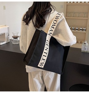Borsa da spiaggia personalizzata di grande capacità con manico in cotone con Logo personalizzato borsa di tela da donna per Shopping da viaggio - Product Image 2