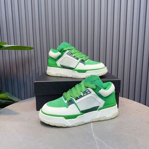 2026 Chaussures de sport décontractées de luxe pour hommes, multicolores, à semelle épaisse en caoutchouc, à talon haut, amortissantes, antidérapantes, avec empeigne en maille - Product Image 3