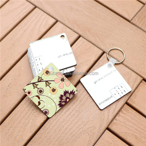Wholesale High Quality MDF Wooden Square 50mm Double Sided Sublimation Keychains Blanks for Promotional Gift