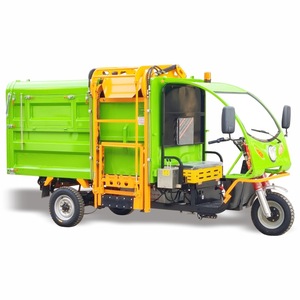 Camion à ordures électrique à chargement arrière, hydraulique, à déchargement automatique, vert, transmission automatique - Product Image 1