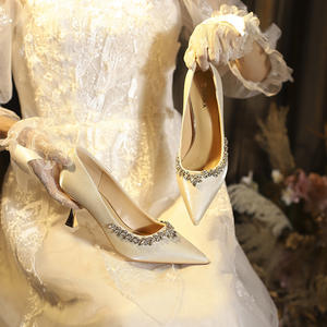 Nuevos Zapatos de Tacón Alto con Plataforma y Punta Puntiaguda para Mujer, Zapatos de Novia Elegantes con Diseño de Cristal y Diamantes de Imitación - Product Image 2