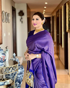 Saree indien de bonne qualité dernier Banarasi Saree en soie douce pour mariage et fête au prix de gros du fabricant indien - Product Image 4