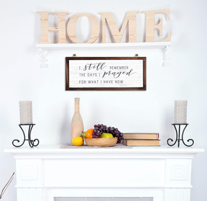 Aún recuerdo los días en los que me di cuenta de lo que ahora tengo, letrero colgante de madera, placa decorativa de pared estilo retro para granja (fondo blanco) - Product Image 2