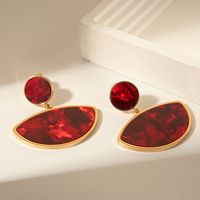 Nuevos pendientes de color clásico exótico chapado en oro de acero inoxidable para mujer
