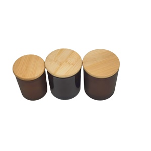 Pot à bougies en verre ambre personnalisé, de luxe, avec couvercle en bois, en bambou ou en métal, 50 pièces - Product Image 6