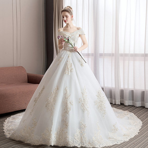 White Wedding Dress Ball Gown Sweetheart Neckline Empire Waist Vintage Style With Straps And Trail Tail 2026 Bridal Gown - Product Image 1