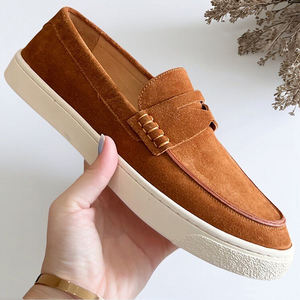 Chaussures <span class=keywords><strong>bateau</strong></span> mocassins <span class=keywords><strong>tendance</strong></span> et polyvalentes pour hommes en cuir véritable et daim, à enfiler, durables, pour la marche et décontractées - Product Image 1