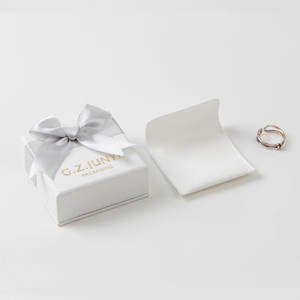 Estuche Rígido <span class=keywords><strong>de</strong></span> EVA para 2 Relojes con Tapa Extensible Antipolvo, Diseño OEM <span class=keywords><strong>de</strong></span> Fábrica, Caja <span class=keywords><strong>de</strong></span> Papel para Joyería - Product Image 3