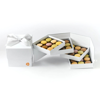Dattes gastronomiques Boîte cadeau de célébration de fruits secs et de noix farcis Boîte d'emballage de bonbons arabes sains Boîte cadeau de dattes Medjool de qualité supérieure