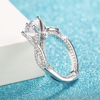 Design de luxe Double bague empilable Micro pavé cubique Zircon bague de mariage en diamant pour les femmes brillant CZ éternité bague de fiançailles