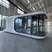 Maison modulaire préfabriquée moderne, attrayante et étanche, capsule spatiale de 20 pieds ou 40 pieds, hôtel de villégiature commercial à 1 chambre