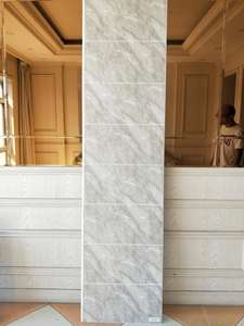 Paneles de Pared Interiores con Tecnología de Imitación de Azulejos Cerámicos de 600 mm de Ancho, Impermeables, Ligeros y Fáciles de Instalar en el Reino Unido - Product Image 4