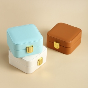 Estuche para Joyas de Material PU con Tapa Abatible y Espejo, Estuche de Almacenamiento de Joyas, Estuche Multifuncional para Joyas Personalizado al Menor Grado - Product Image 2