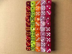 Oferta Especial: Dados Acrílicos Personalizados de 16mm con Esquinas Redondeadas para RPG, Venta al por Mayor, Juguete Educativo con Puntos D6 - Product Image 2