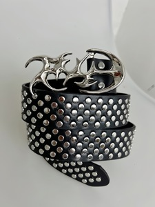 メンズレトロファッションベルト　卸売　個性的なカラフルなユーススタイル　スタッズ付きクラシックスター合金バックルレザーベルト - Product Image 6