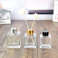Bouteille diffuseur de parfum en verre carré transparent avec bâtonnets, couvercle doré, argenté ou noir, 50 ml, 100 ml, 150 ml, 200 ml, luxe