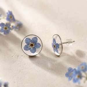 Orecchini a Perno con Fiori Veri Essiccati di Non Ti Scordar di <span class=keywords><strong>Me</strong></span>, Gioielli Botanici Fatti a Mano in Resina Epossidica, Orecchini a Cuore in Acciaio Inossidabile per Donna - Product Image 4
