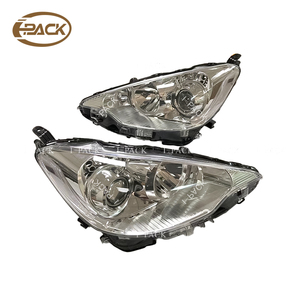 Auto faro para el Toyota <span class=keywords><strong>Prius</strong></span> C NHP10/AQUA 2012-2014 81110-52E60 81150-52E60 faro - Product Image 4