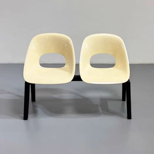 Centros comerciales Cafeterías Tiendas de ropa Ocio Lugares públicos Sillas de espera Cortes Descanso Internet Asientos famosos - Product Image 2