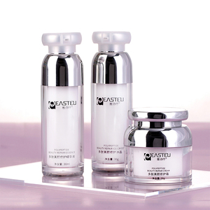 Set de Crema y Suero Reparador Antienvejecimiento y Blanqueador con Ácido Hialurónico y Péptidos Coreanos OEM ODM para el Cuidado Natural de la Piel del Rostro para Todo Tipo de Piel - Product Image 5