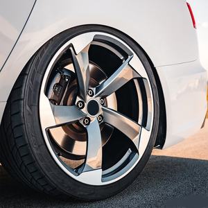 Cerchi in Lega Forgiati Personalizzati Stile Blade 17-22 Pollici Compatibili con 5x100 5x108 5x112 5x114.3 5x120 5x127 Cinque Razze per Audi A3 A4 A6 Serie RS - Product Image 6