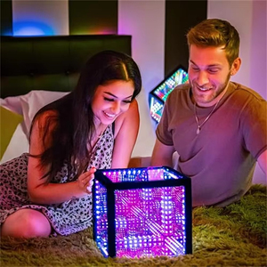 Lámpara 3D Abyss Cube Infinito con LED, Lámpara de Mesa con Respuesta al Sonido, Lámpara Decorativa RGB Creativa con Espejo, Lámpara de Ambiente Nocturna - Product Image 5