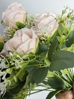 Bouquet de roses artificielles à 9 têtes pour la décoration de la maison, des hôtels, des mariages, des tables et des fêtes