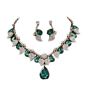ชุดสร้อยคอและต่างหูคริสตัลหรูหราทันสมัยประดับเพชรทรงหยดน้ำ ชุบทอง ดีไซน์ใบไม้ เหมาะสำหรับงานแต่งงาน งานเลี้ยง และงานหมั้น - Product Image 1