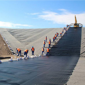100% Trinh Nữ gm13 <span class=keywords><strong>HDPE</strong></span> mịn tấm nhựa lót chống thấm 1.5mm geomembrane <span class=keywords><strong>HDPE</strong></span> cho bãi rác khai thác mỏ nước hồ chứa - Product Image 5