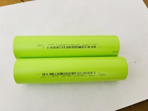 แบตเตอรี่ลิเธียมไอรอนฟอสเฟตแบบโซลิดสเตต 32140 15Ah 800 รอบการใช้งาน 3.2V 48Wh สำหรับยานพาหนะ - Product Image 3