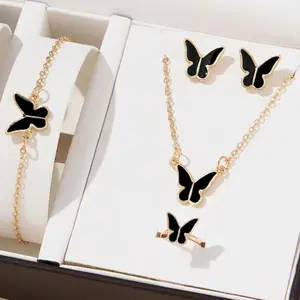 Perhiasan perdagangan luar negeri Eropa dan Amerika baru 2023 kupu-kupu populer empat buah Set sederhana