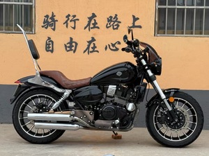 Popolare <span class=keywords><strong>negozio</strong></span> <span class=keywords><strong>di</strong></span> <span class=keywords><strong>motociclette</strong></span> usate specializzato in rétro streebike benzina carburante 400cc a due cilindri acqua sportbike - Product Image 2