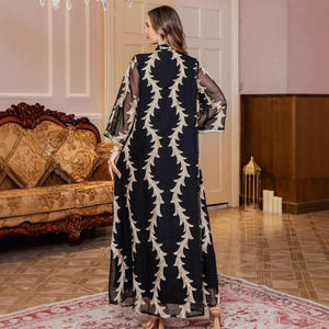 Abito Lungo Ricamato in Rete Pesante per Donna, Stile Musulmano Mediorientale, per Feste a Dubai, Estate-Autunno, in Poliestere - Product Image 4