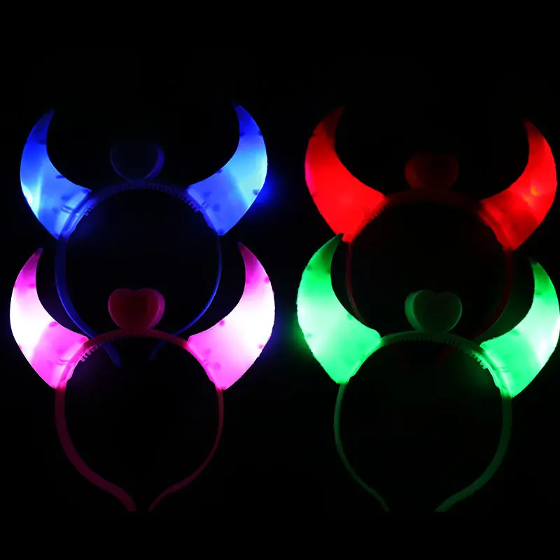 Neuankömmling Custom ized Logo Clear Light Up Teufels hörner Stirnband Halloween Party Haarband Flash ing Devil Horn Led Stirnband