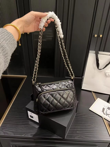 Quality 2025 Beige Gold Long Genuine Leather <b>Scarf</b> <b>Vintage</b> Fashion Lady Winter Casual Customized Women's <b>Scarf</b> - Product Image 2