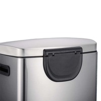 Capacité de poubelle à pédale rectangulaire en acier inoxydable Seau de rangement à pédale Utilisation de la cuisine à domicile Style de pressage