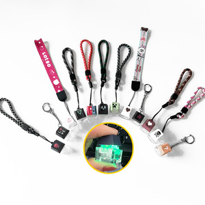 Bàn Phím Keycap Keychain Tùy Chỉnh Thiết Kế Logo Vui Thần Động Keychain Với Ánh Sáng LED Clicker Căng Thẳng Cứu Trợ <span class=keywords><strong>Key</strong></span> Mũ Keyring - Product Image 1