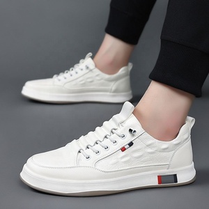 Baskets décontractées blanches pour hommes, bout rond, à lacets, semelle en caoutchouc, chaussures de marche tendance printemps - Product Image 3