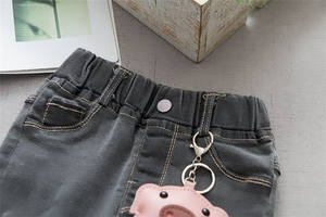 Velo de niña de las flores, Jeans de mezclilla para niña, Diseño de bordado con nombre, Jeans ajustados para niños, Nuevo producto, Se busca distribuidor - Product Image 2