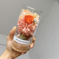 Fourniture à chaud de fleurs conservées Fleur de rose éternelle naturelle Rose préservée dans un dôme en verre