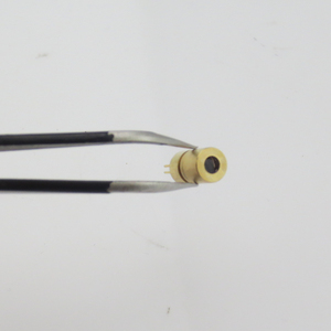 FU650AD5-N6(D6x10.5mm)/FU650AD5-N8(D8x15mm) Testa Laser Fai-da-Te Senza PCB con Messa a Fuoco Regolabile, Diodo Laser Rosso a Punto/Spot - Product Image 4