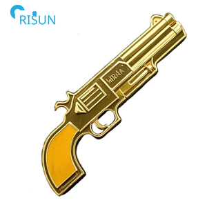 Produttore 3D teschio croce pistola sparatutto <span class=keywords><strong>fucile</strong></span> lancia da arma da fuoco smalto spille spille Custom spille smalto pistola spille - Product Image 3