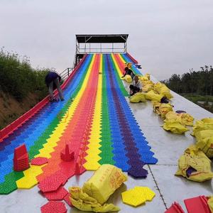 Tubería de HDPE personalizada para exteriores, tobogán interior de arcoíris, pista de esquí seca, deslizador de nieve de madera para niños <span class=keywords><strong>en</strong></span> las cuatro estaciones para centro comercial, parque de nieve - Product Image 3